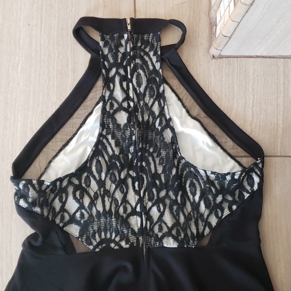 Dress - Picture 4 of 4